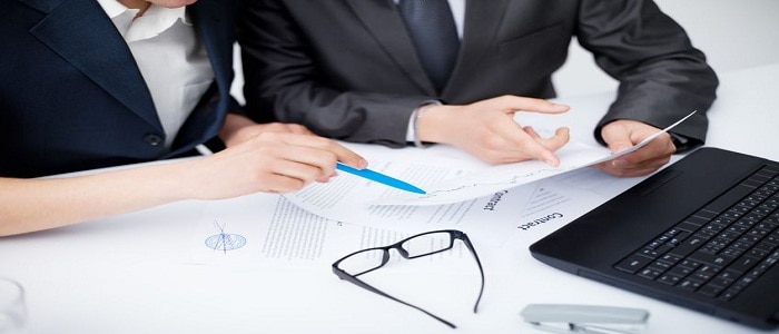 Como sua empresa gerencia as obrigações contratuais?